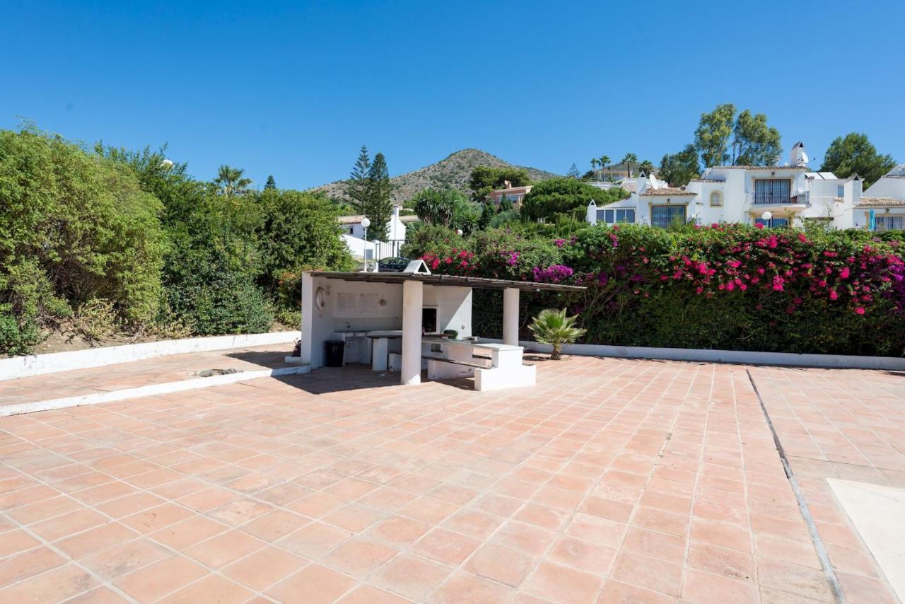 Malagasuite House Pool Фуeнхирола Екстериор снимка